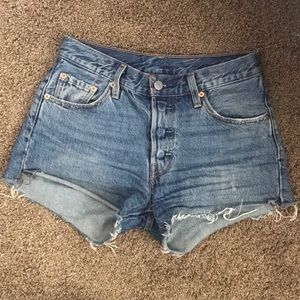 501 denim shorts